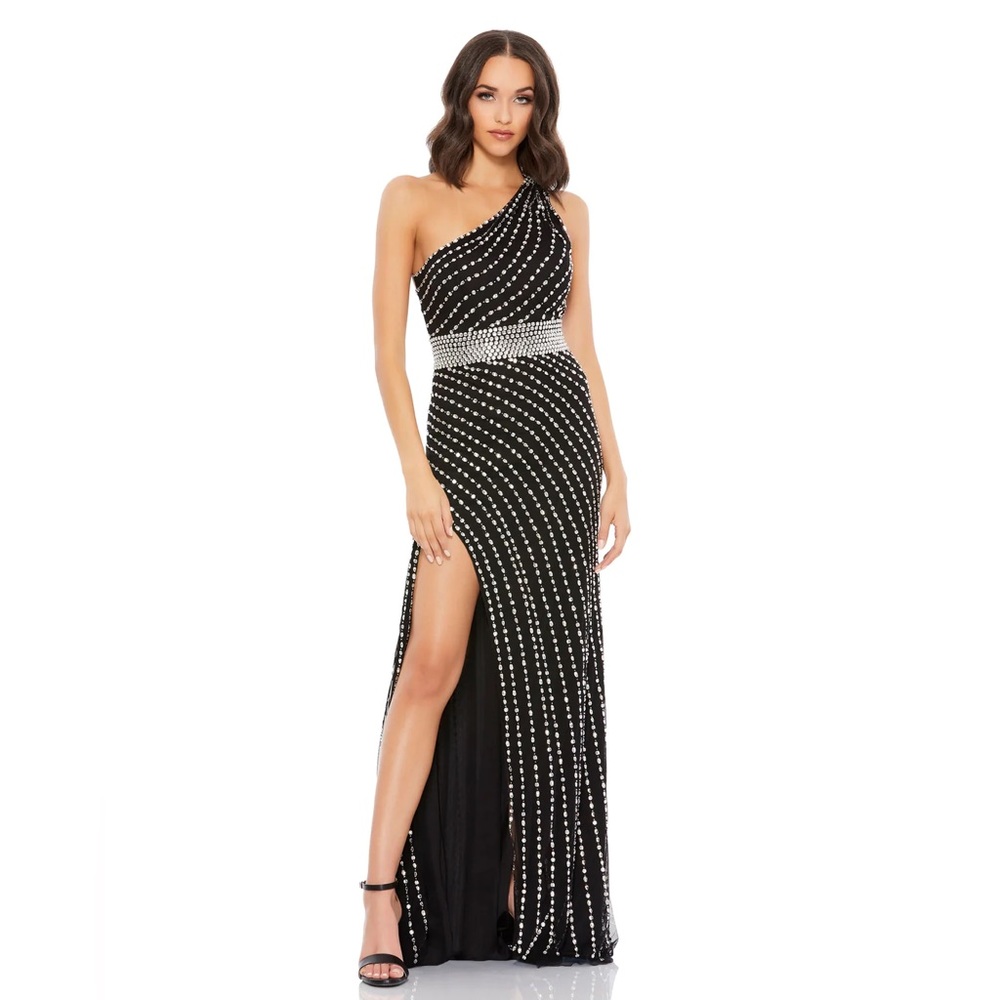 Mac Duggal Beaded Rhinestone One Shoulder Gown-‎ NWT 0